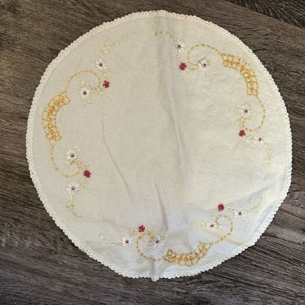 Embroidered Table Topper Dresser Scarf Round Linen Ribbon Bows Floral 15.5 In